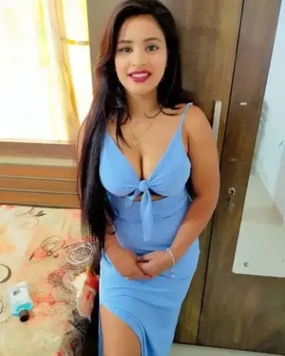 Sayla Escorts